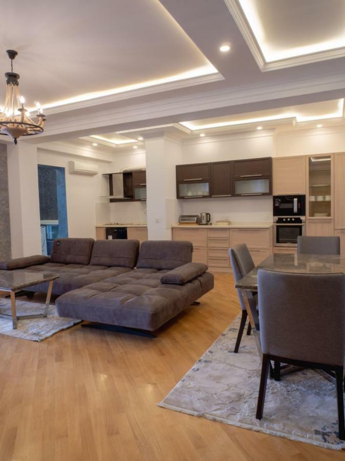 Boulevard Side Apartments Baku Bagian luar foto
